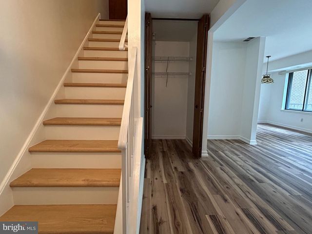 4928 W BRIGANTINE CT, Wilmington, DE 19808