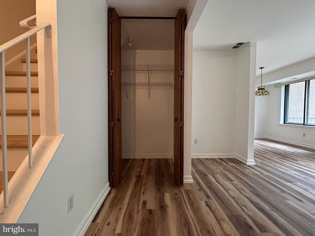 4928 W BRIGANTINE CT, Wilmington, DE 19808