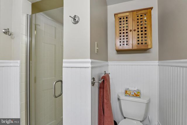 124 LADDERBACK LN, Devon, PA 19333