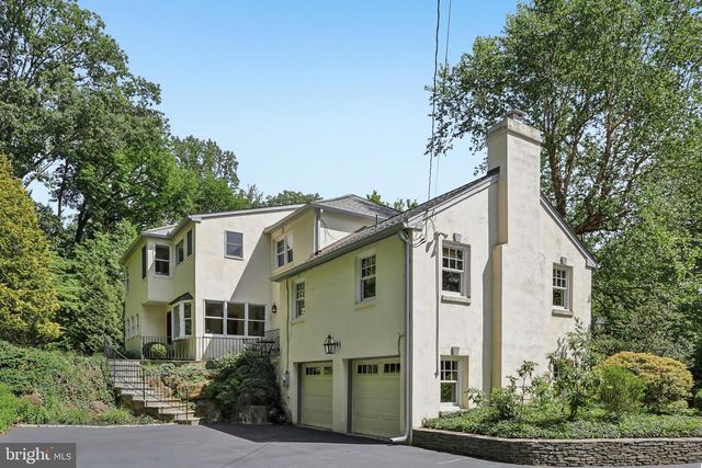 124 LADDERBACK LN, Devon, PA 19333