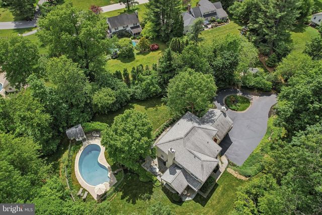 124 LADDERBACK LN, Devon, PA 19333