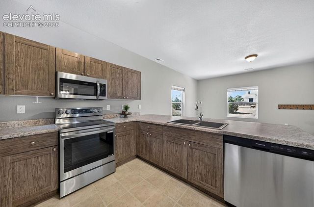 4621 Ports Down Lane, Colorado Springs, CO 80911