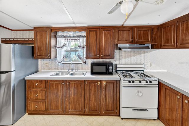 14395 NE 50TH PLACE, Williston, FL 32696