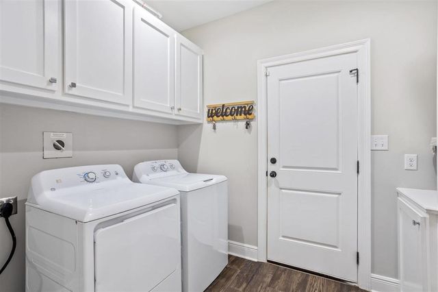 2484 Duplechin Lane, Lake Charles, LA 70611