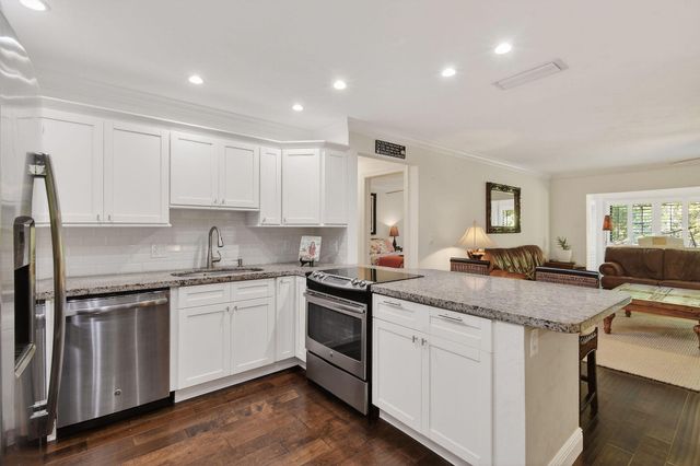 300 N Highway A1a 107a, Jupiter, FL 33477