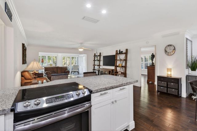 300 N Highway A1a 107a, Jupiter, FL 33477