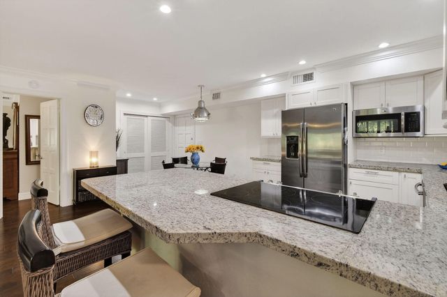 300 N Highway A1a 107a, Jupiter, FL 33477