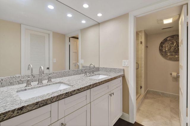 300 N Highway A1a 107a, Jupiter, FL 33477