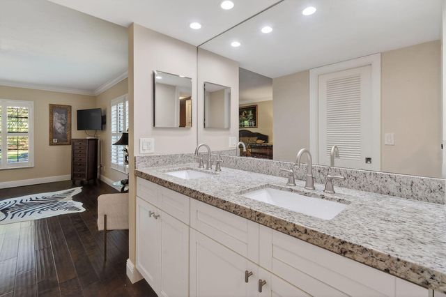 300 N Highway A1a 107a, Jupiter, FL 33477