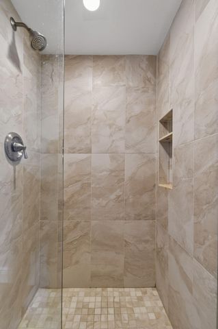 300 N Highway A1a 107a, Jupiter, FL 33477