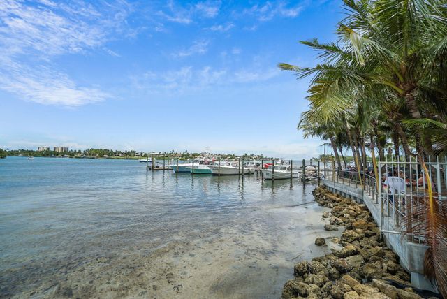 300 N Highway A1a 107a, Jupiter, FL 33477