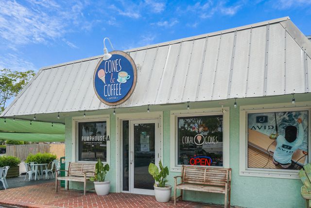300 N Highway A1a 107a, Jupiter, FL 33477
