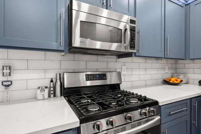 2372 Donner Pass Avenue, Sacramento, CA 95835