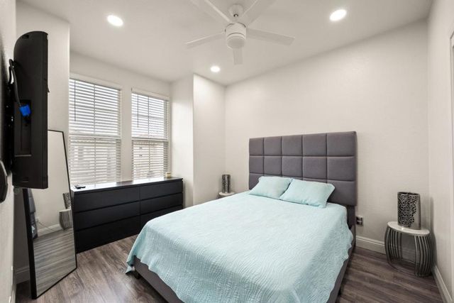 2372 Donner Pass Avenue, Sacramento, CA 95835