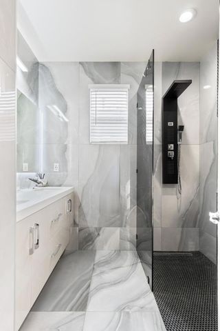 2372 Donner Pass Avenue, Sacramento, CA 95835