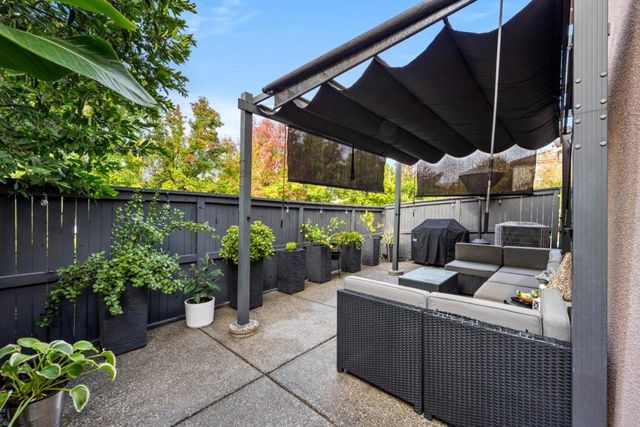 2372 Donner Pass Avenue, Sacramento, CA 95835