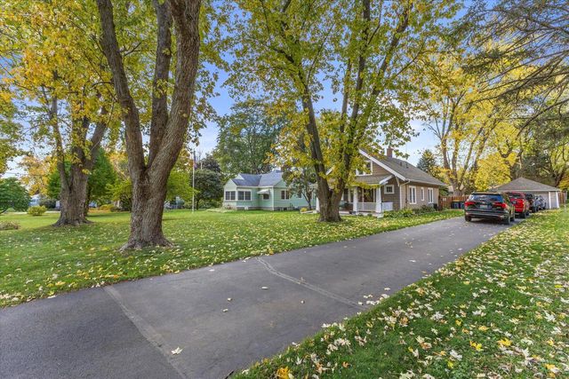 1508 Delafield STREET, Waukesha, WI 53188