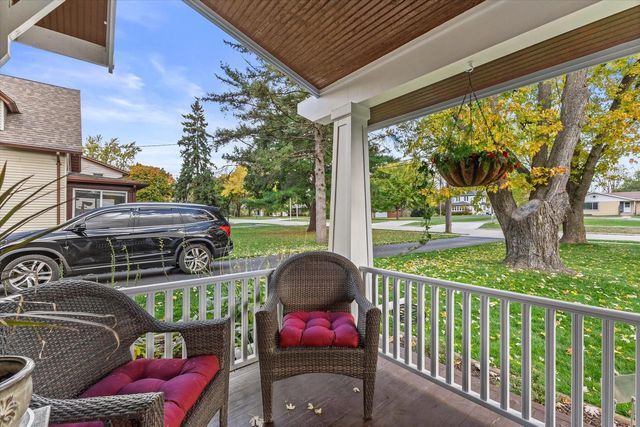 1508 Delafield STREET, Waukesha, WI 53188