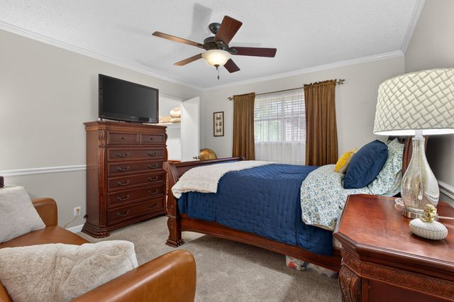 1907 Wes Hardin Circle, Bonham, TX 75418