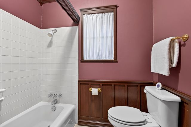 1907 Wes Hardin Circle, Bonham, TX 75418