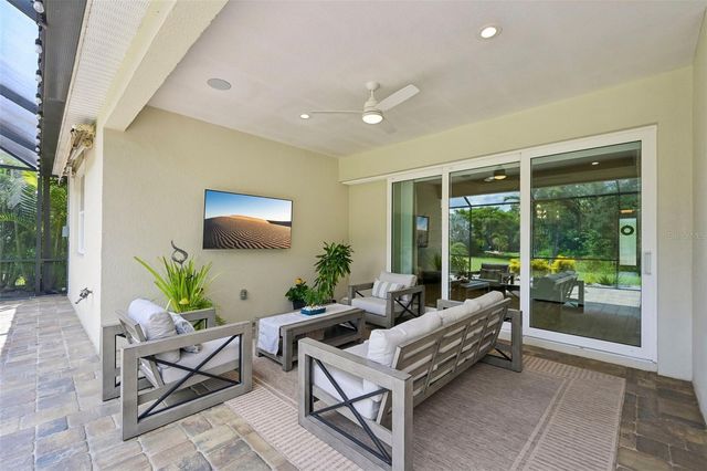 825 HIMALAYAN RUN, Bradenton, FL 34212