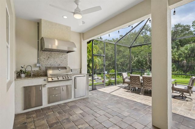825 HIMALAYAN RUN, Bradenton, FL 34212