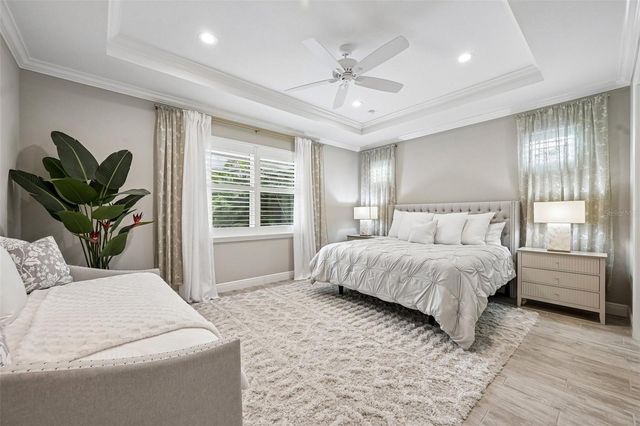825 HIMALAYAN RUN, Bradenton, FL 34212