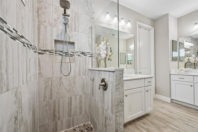 825 HIMALAYAN RUN, Bradenton, FL 34212