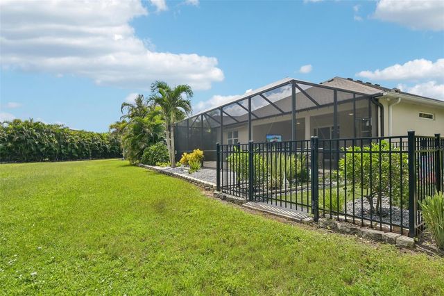 825 HIMALAYAN RUN, Bradenton, FL 34212