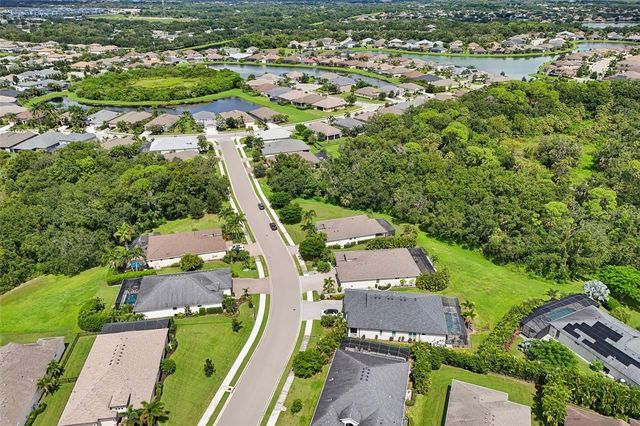 825 HIMALAYAN RUN, Bradenton, FL 34212