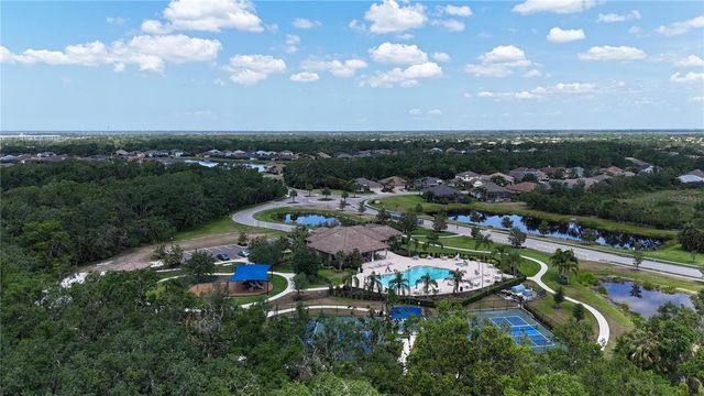 825 HIMALAYAN RUN, Bradenton, FL 34212