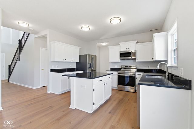 6541 Westland Drive, Brownsburg, IN 46112