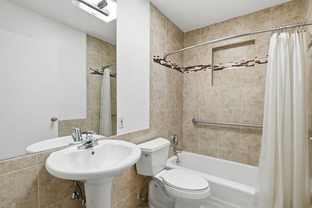 2634 Oro Vista Road NW, Albuquerque, NM 87107