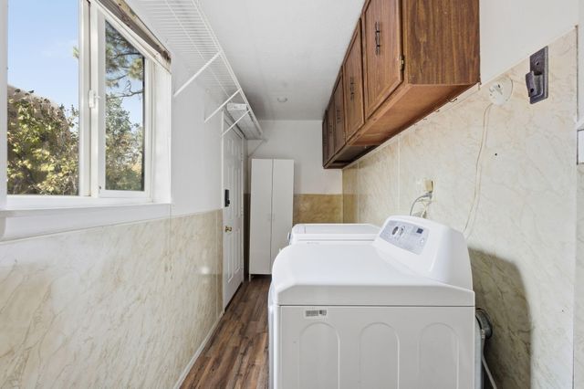 2634 Oro Vista Road NW, Albuquerque, NM 87107