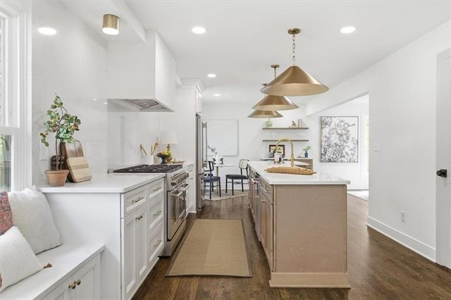 3829 Fox Hills Drive SE, Marietta, GA 30067