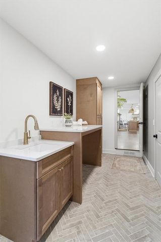 3829 Fox Hills Drive SE, Marietta, GA 30067