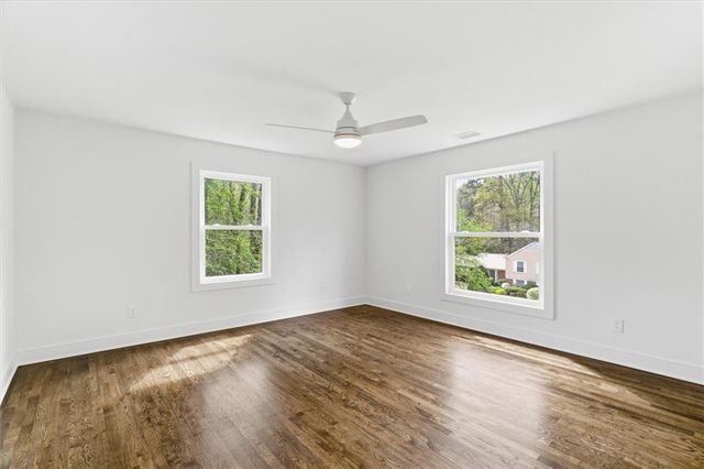 3829 Fox Hills Drive SE, Marietta, GA 30067