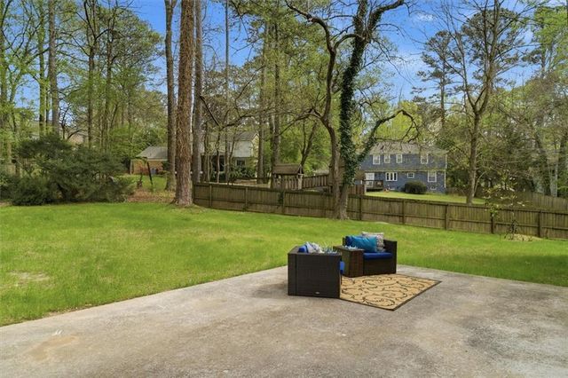 3829 Fox Hills Drive SE, Marietta, GA 30067
