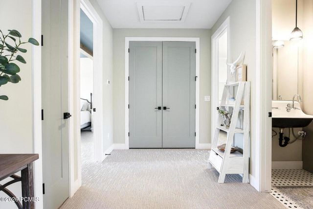 372 W Ascent Drive, Hideout, UT 84036