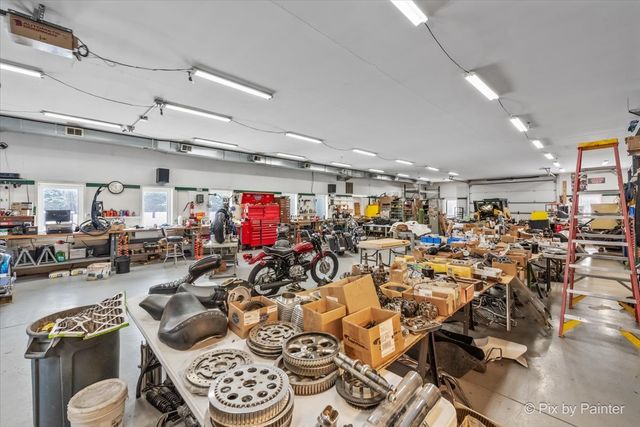 2919 Il Route 173, Richmond, IL 60071