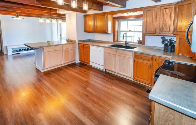 15900 Volkman Road, Evansville, IN 47725