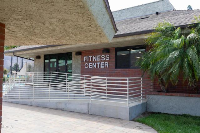 40027 Village 40, Camarillo, CA 93012