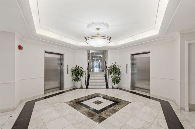 2800 N Flagler Drive 410, West Palm Beach, FL 33407