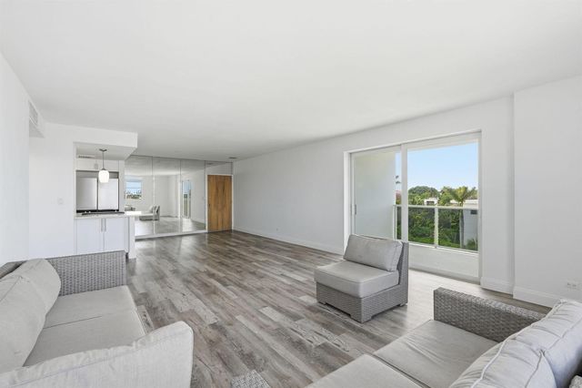 2800 N Flagler Drive 410, West Palm Beach, FL 33407
