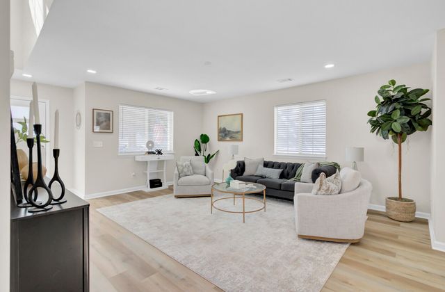 203 Aztec Court, Summerville, SC 29483