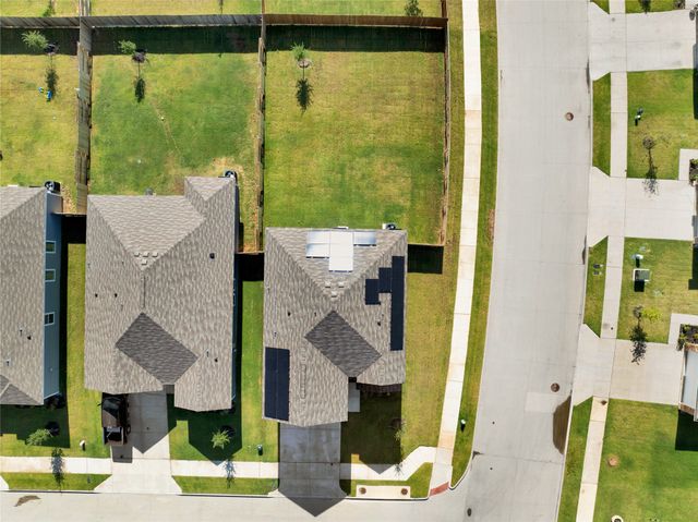 9900 Fighting Falcon Way, Fort Worth, TX 76131