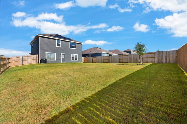 9900 Fighting Falcon Way, Fort Worth, TX 76131