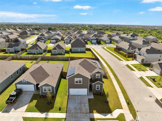 9900 Fighting Falcon Way, Fort Worth, TX 76131