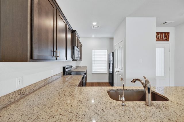 9900 Fighting Falcon Way, Fort Worth, TX 76131