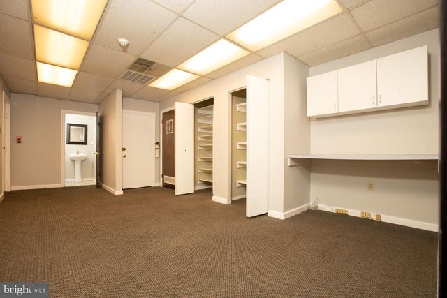 2008 CHESTNUT ST, Philadelphia, PA 19103